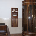 Waschtische & Duschkabinen aus Holz